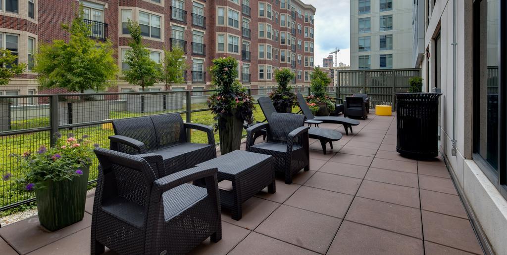 Global Luxury Suites At Kenmore Square ボストン エクステリア 写真