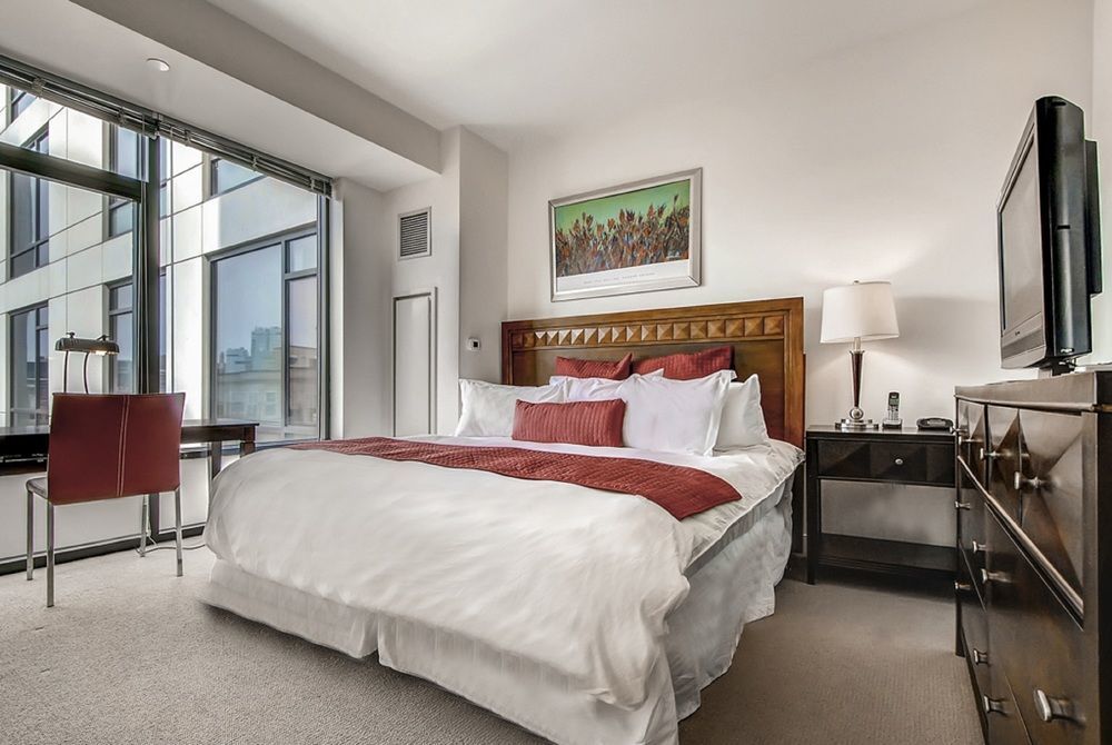 Global Luxury Suites At Kenmore Square ボストン エクステリア 写真